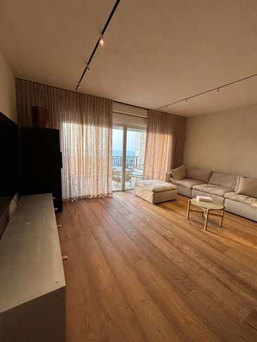 PHOTO-2025-08-23-19-07-27