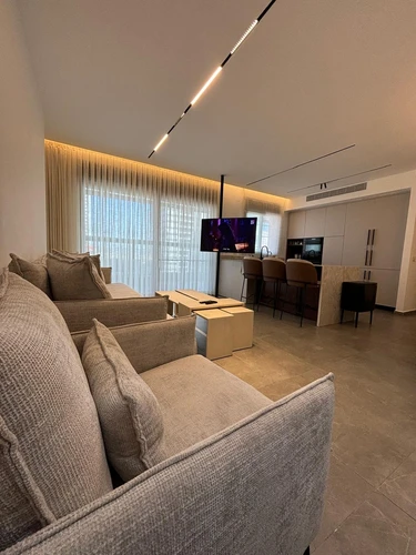 PHOTO-2025-08-23-19-07-27